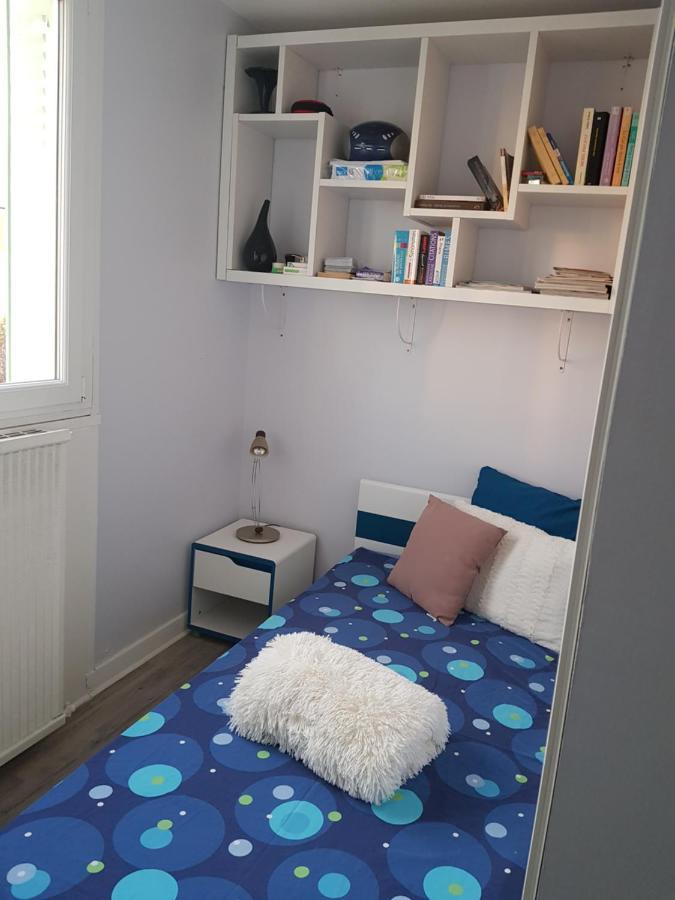 Chambre à louer dans un appartement proche du centre-ville Nevers Exterior foto